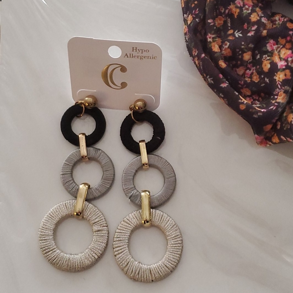 🆕️ Circle Dangle Earrings